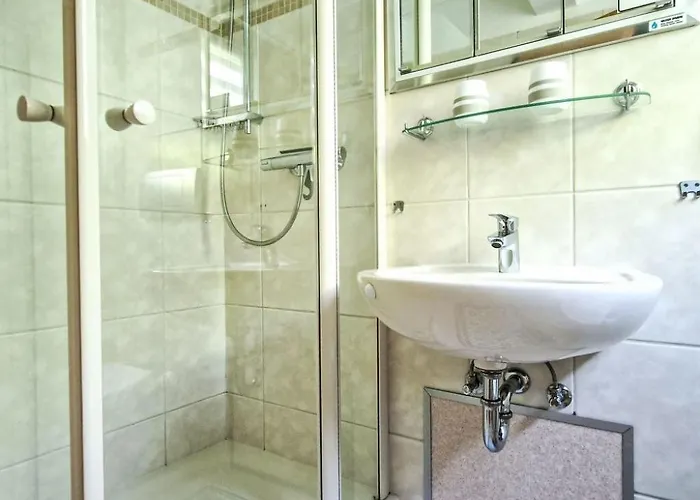 Winnetou By Interhome * Machtlos